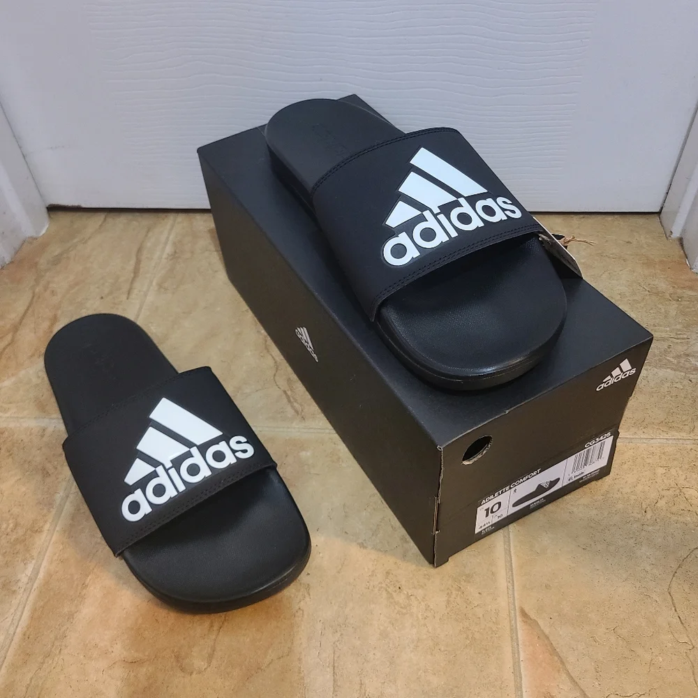 ποΈ Men's Adidas Slides Size 10 New - Picture 1 of 4